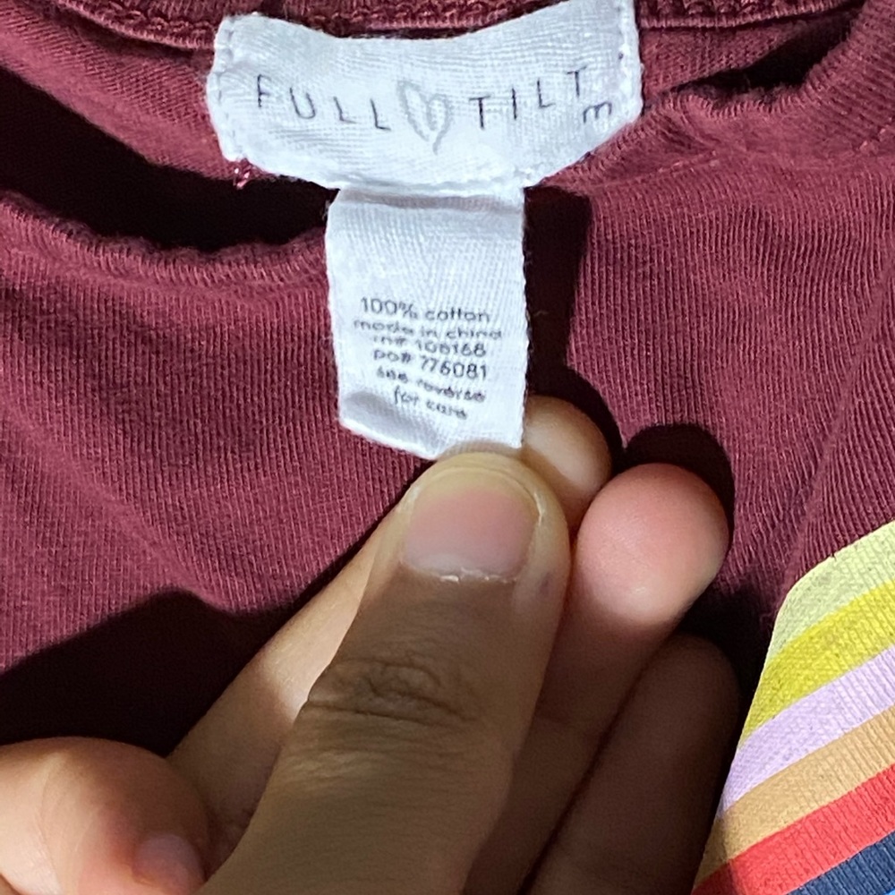 Red Bundle❤️🍒 - Picture 2 of 6